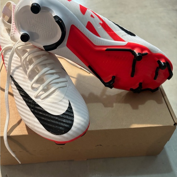 Shoes - Nike Air Zoom Mecurial Super Fly 9 Elite